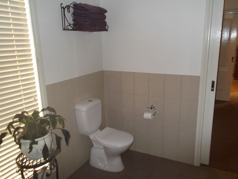 12 Sugarwood Avenue, Swan Hill VIC 3585