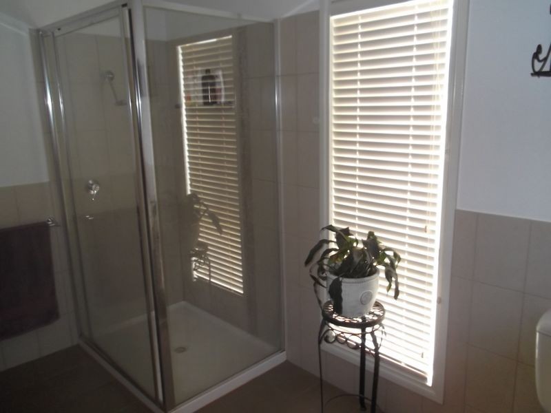 12 Sugarwood Avenue, Swan Hill VIC 3585