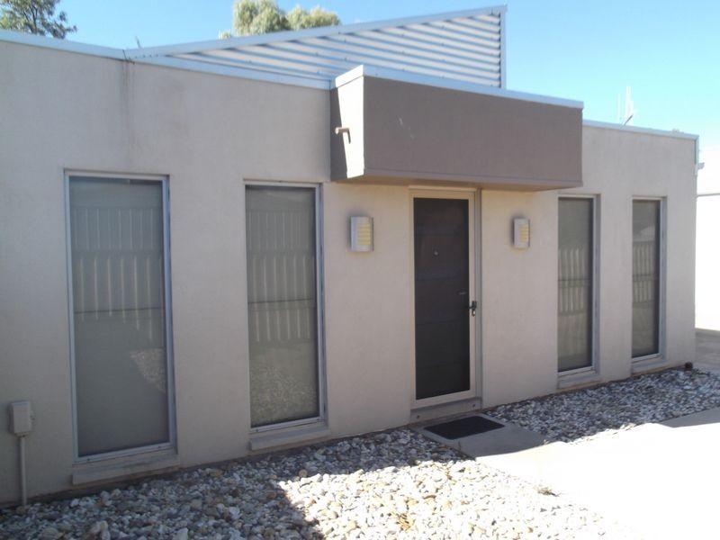 4/36 Palaroo Street, Swan Hill VIC 3585