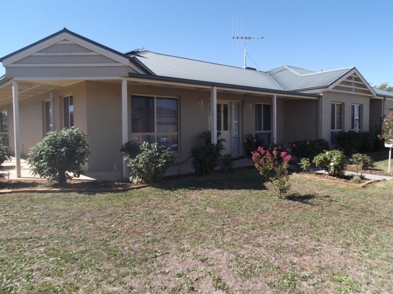 12 Cutri Drive, Swan Hill VIC 3585