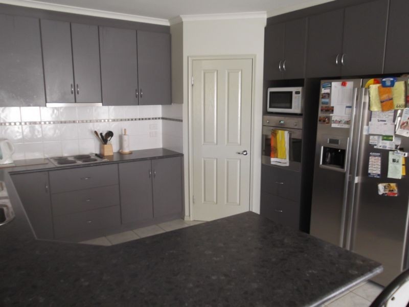 12 Cutri Drive, Swan Hill VIC 3585