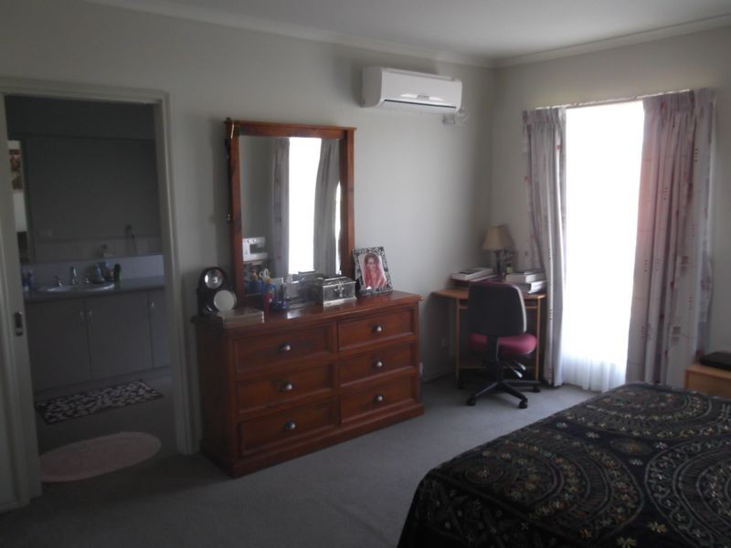 12 Cutri Drive, Swan Hill VIC 3585