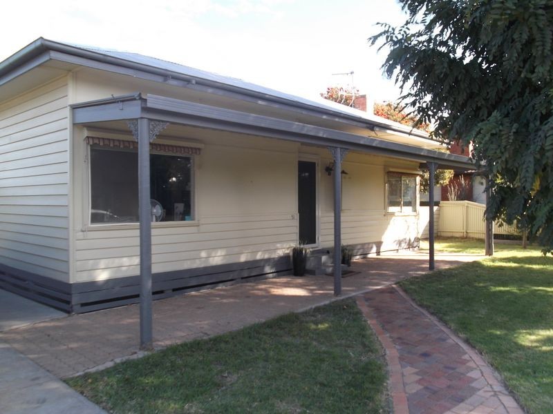 51 Donnington Street, Swan Hill VIC 3585