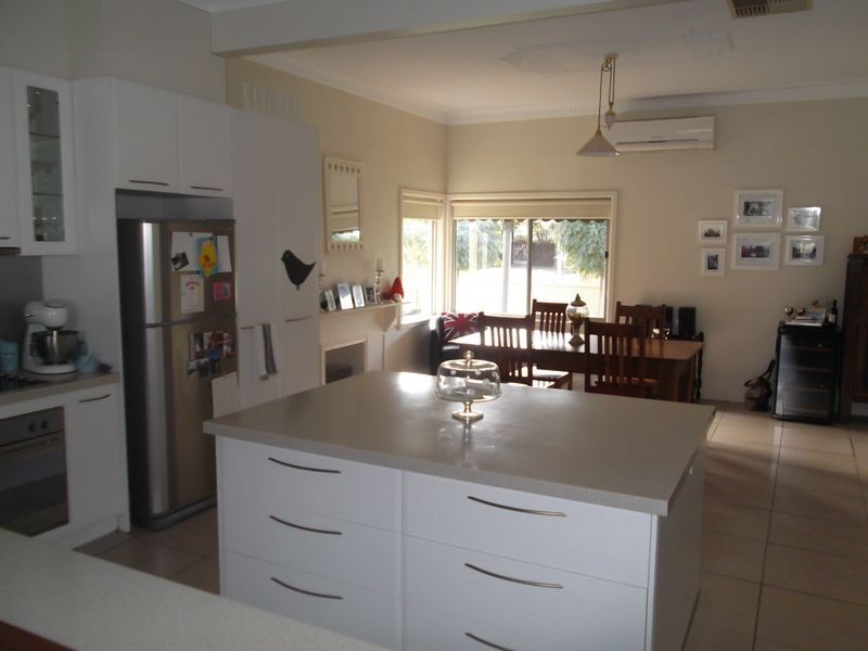 51 Donnington Street, Swan Hill VIC 3585