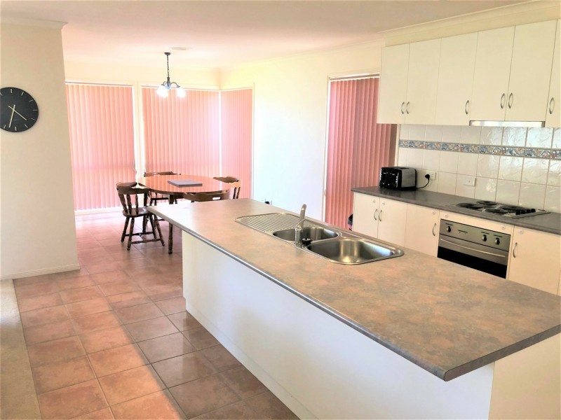 5 Gaethan Drive, Swan Hill VIC 3585