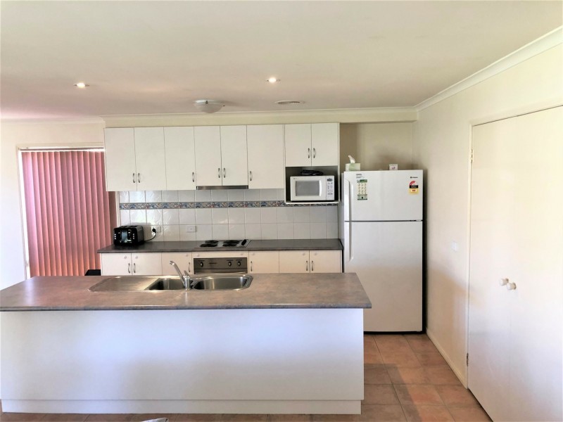 5 Gaethan Drive, Swan Hill VIC 3585