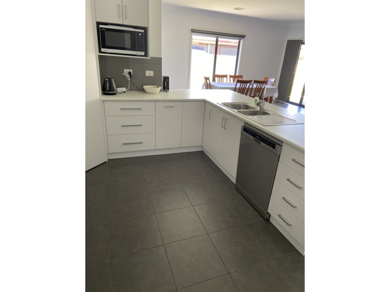 25 Adams Road, Swan Hill VIC 3585