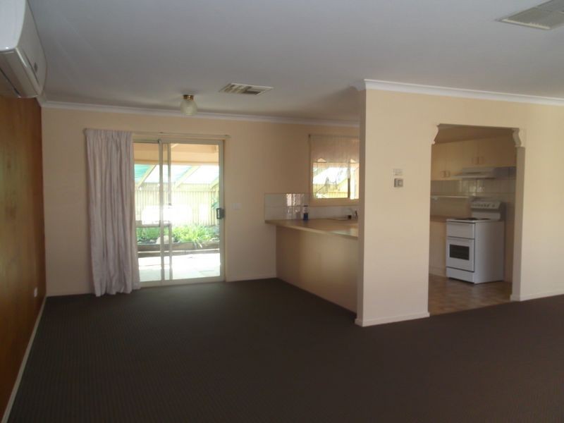 9 Ledwidge Court, Swan Hill VIC 3585