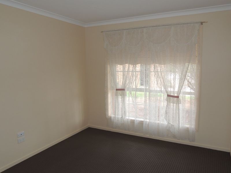 9 Ledwidge Court, Swan Hill VIC 3585