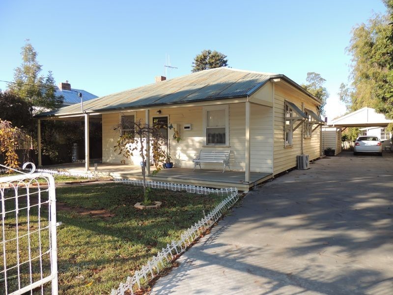 39 Gray Street, Swan Hill VIC 3585