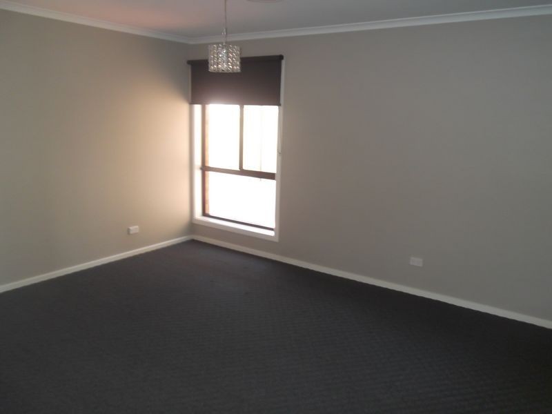 30 Dumosa Drive, Swan Hill VIC 3585