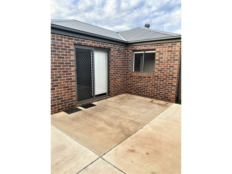 1/37A Pye Street, Swan Hill VIC 3585