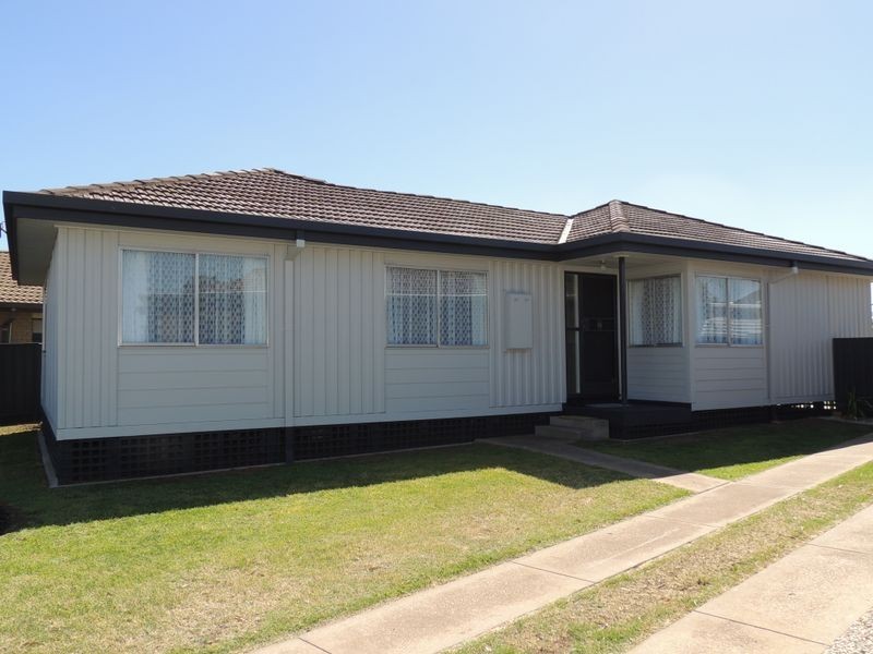 43 Harrison Crescent, Swan Hill VIC 3585