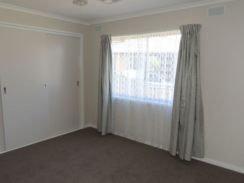 43 Harrison Crescent, Swan Hill VIC 3585