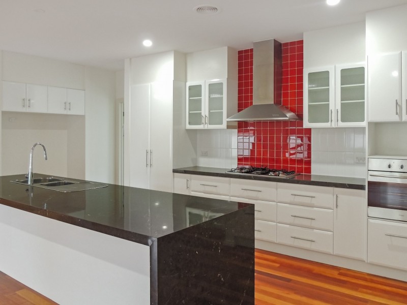 12 Sugarwood Avenue, Swan Hill VIC 3585