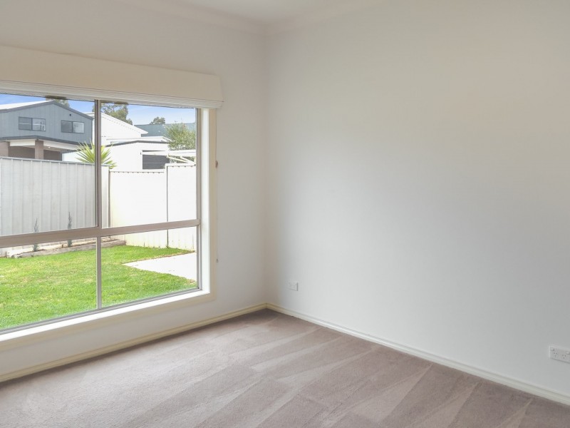 12 Sugarwood Avenue, Swan Hill VIC 3585