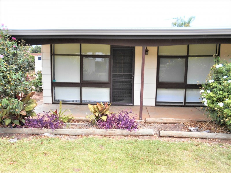 Flat 1/1-3 Werril Street, Swan Hill VIC 3585