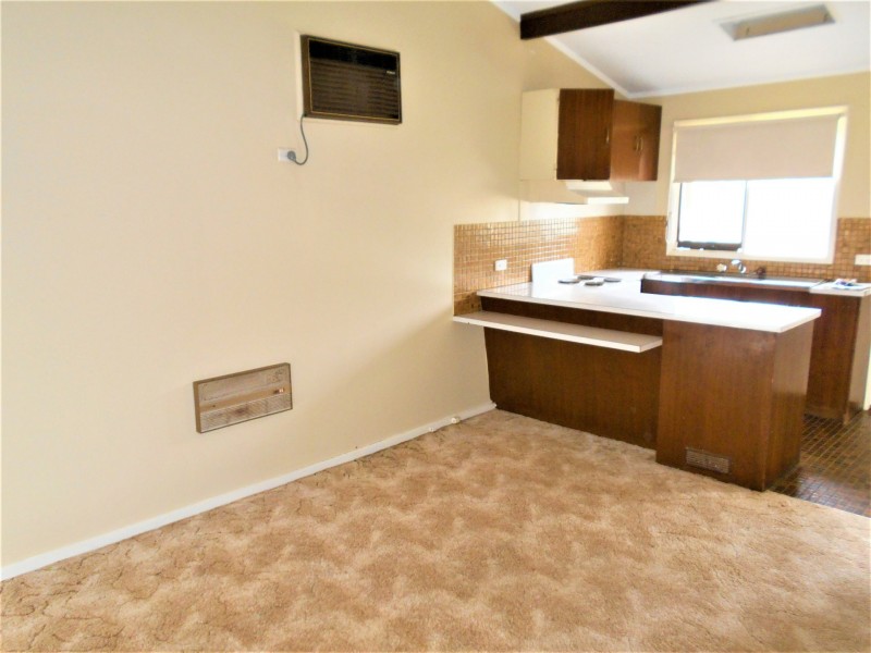 Flat 1/1-3 Werril Street, Swan Hill VIC 3585