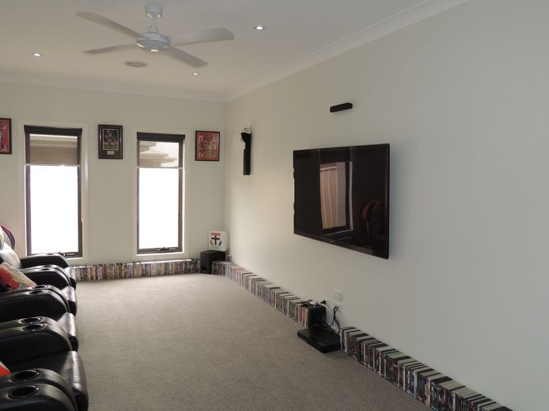 25 Boobialla Drive, Swan Hill VIC 3585