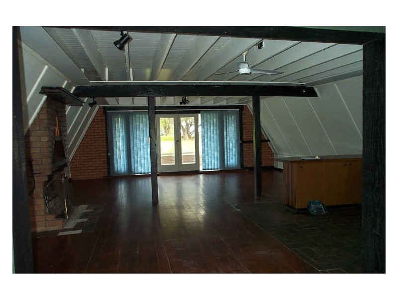 541 Lakeside Drive, Lake Boga VIC 3584