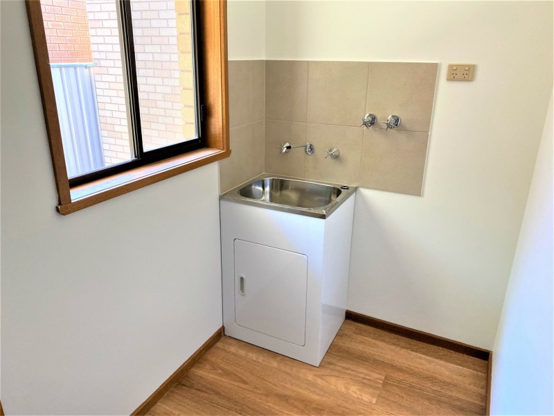 2/12 Poole Boulevard, Swan Hill VIC 3585