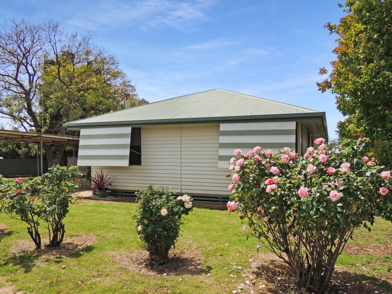 349 Murray Valley Highway, Lake Boga VIC 3584