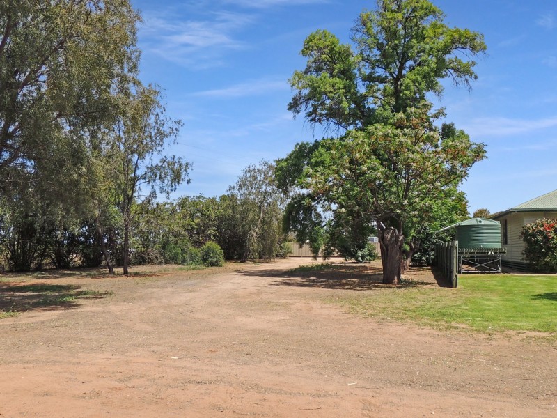 349 Murray Valley Highway, Lake Boga VIC 3584