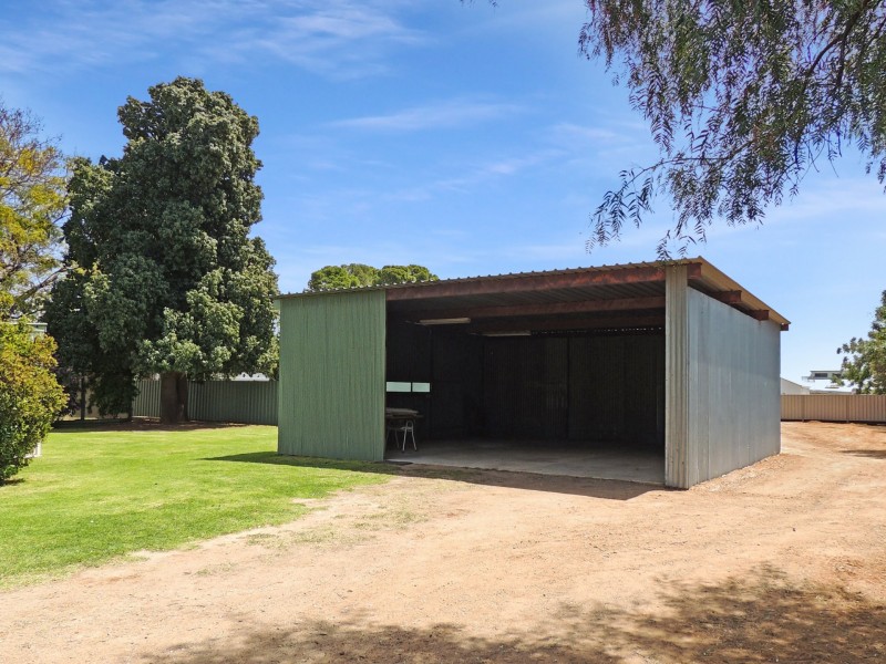 349 Murray Valley Highway, Lake Boga VIC 3584