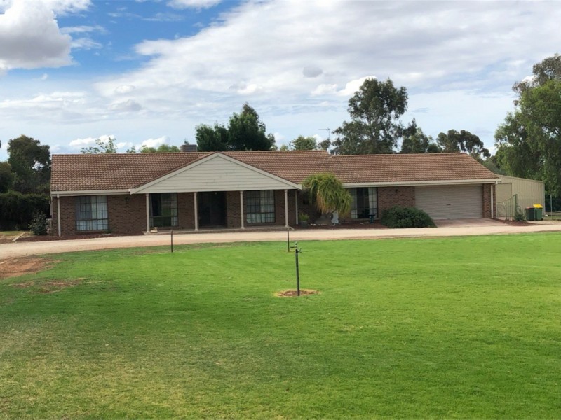 1-19 Hayes Road, Lake Boga VIC 3584