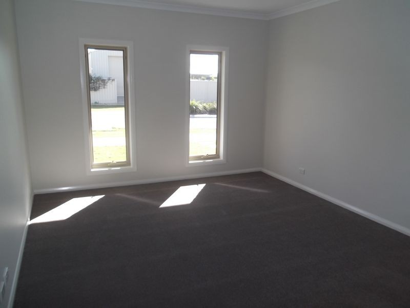 19 Acacia Street, Swan Hill VIC 3585