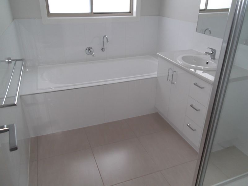 19 Acacia Street, Swan Hill VIC 3585