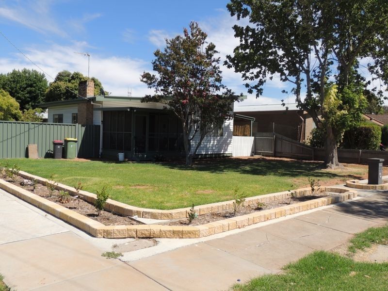 44 Murlong Street, Swan Hill VIC 3585