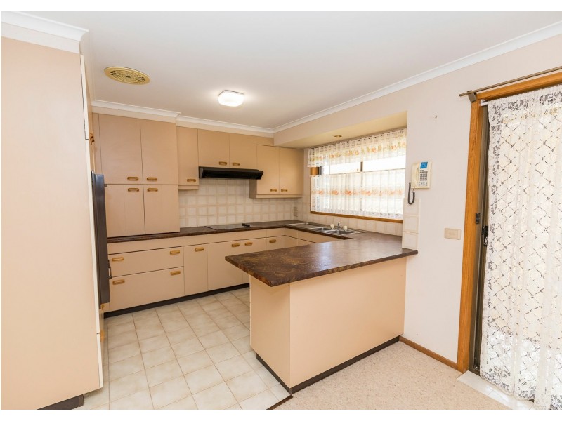 Unit 5/8 Milloo Street, Swan Hill VIC 3585