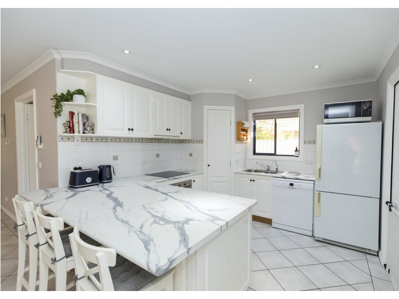 14 Cutri Drive, Swan Hill VIC 3585