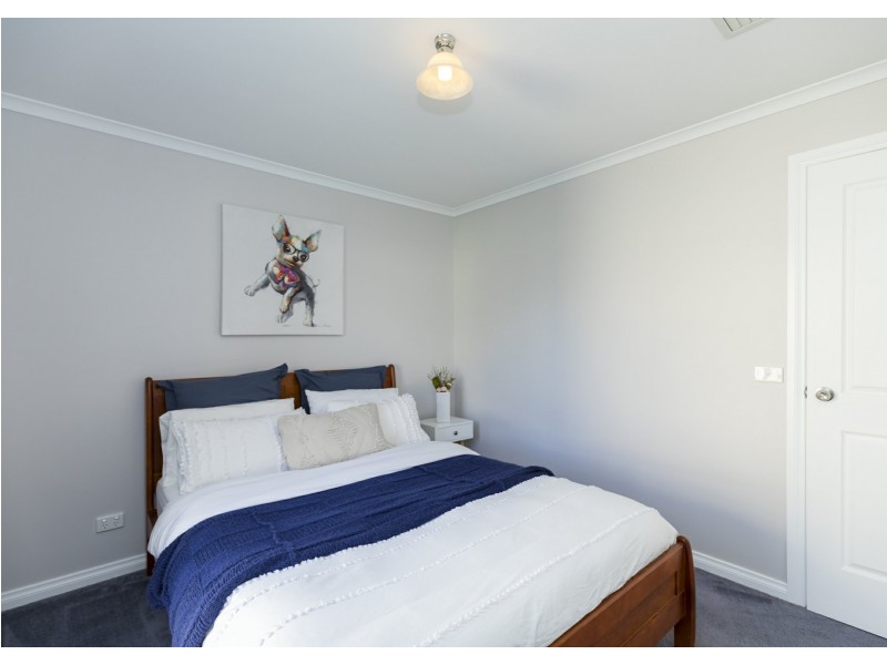 14 Cutri Drive, Swan Hill VIC 3585