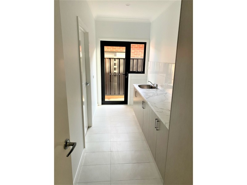 116 Stradbroke Avenue, Swan Hill VIC 3585