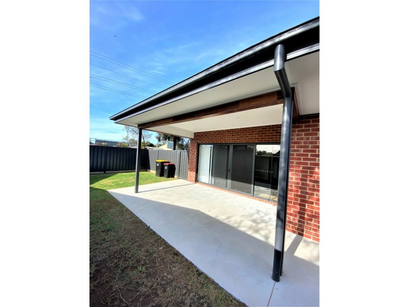 116 Stradbroke Avenue, Swan Hill VIC 3585