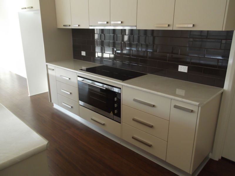 8 Saltbush Drive, Swan Hill VIC 3585