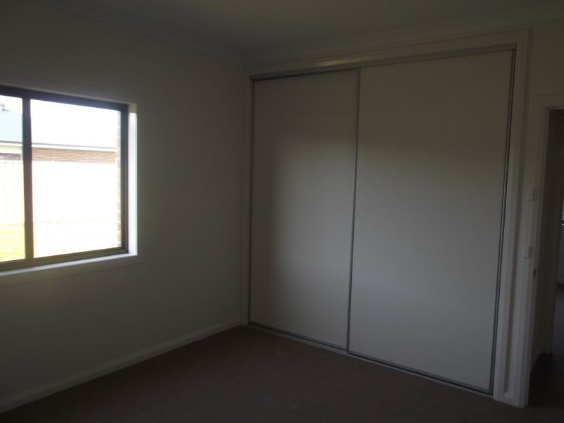 8 Saltbush Drive, Swan Hill VIC 3585