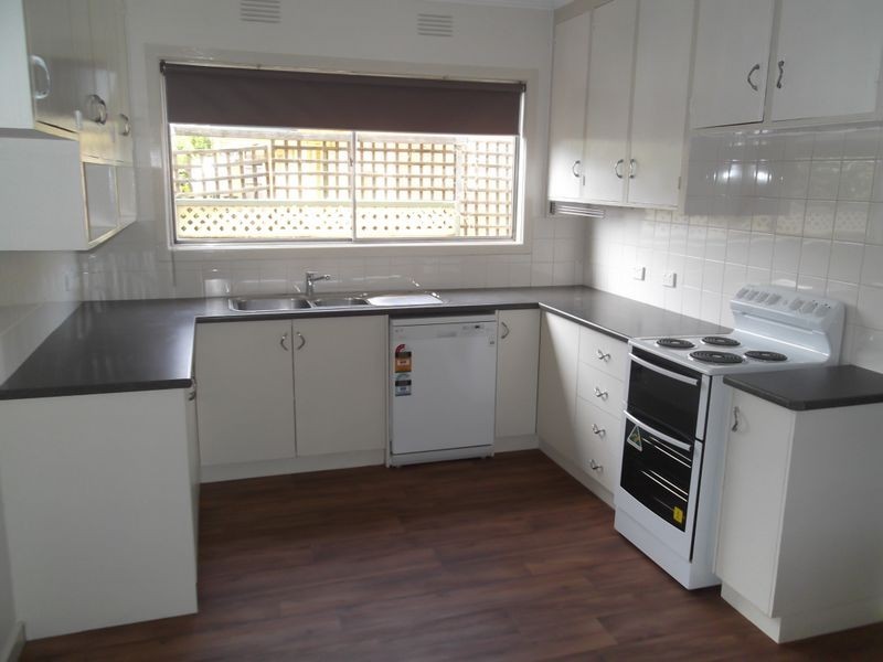 17 High Street, Swan Hill VIC 3585