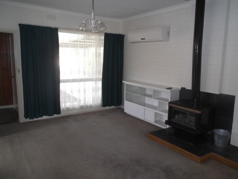 17 High Street, Swan Hill VIC 3585