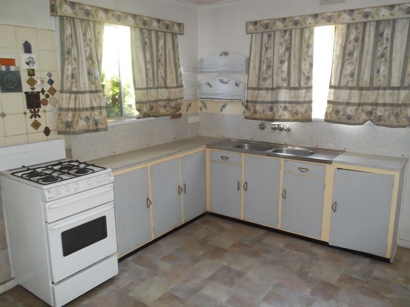 263 Ridge Road, Tresco VIC 3583