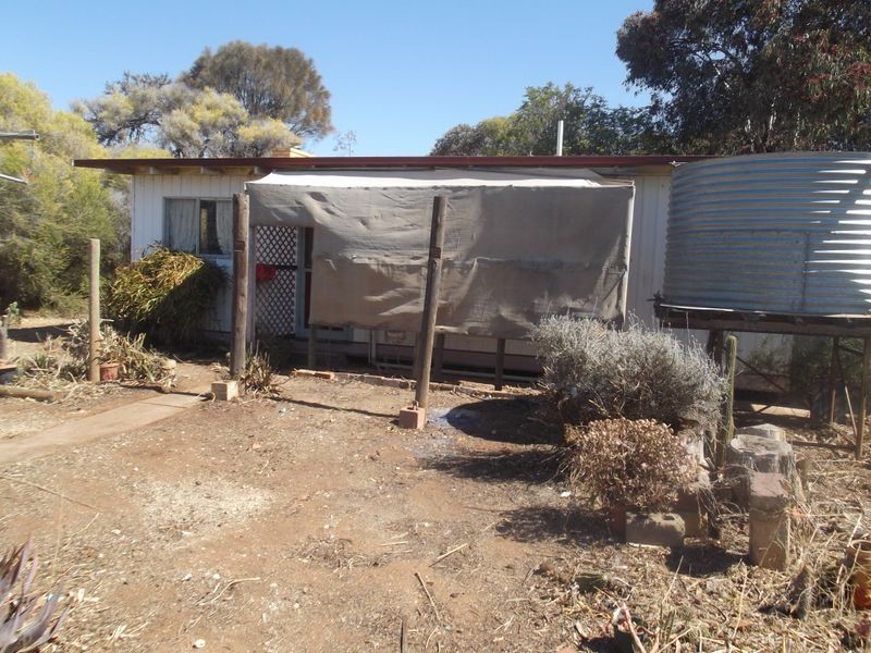 263 Ridge Road, Tresco VIC 3583