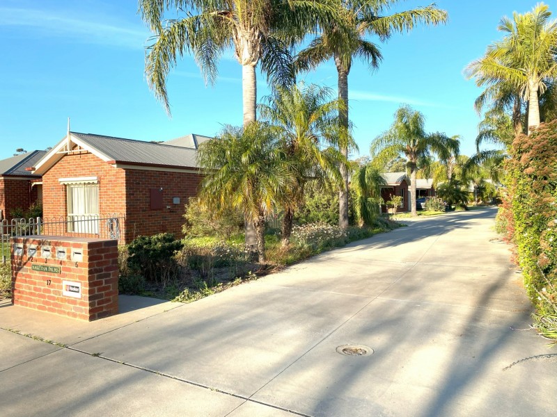 2/17 Naretha Street, Swan Hill VIC 3585
