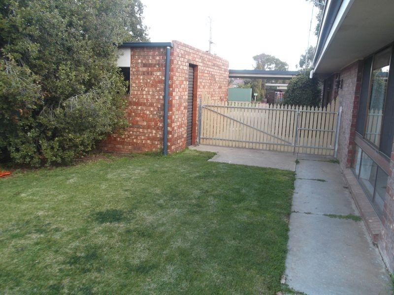 14 Ellwood Court, Swan Hill VIC 3585