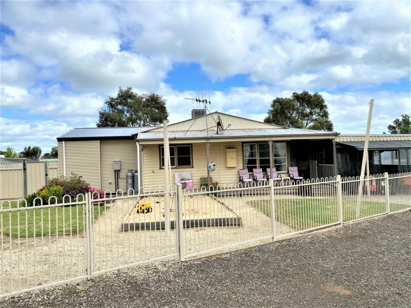 30 Station Street, Nyah West VIC 3595
