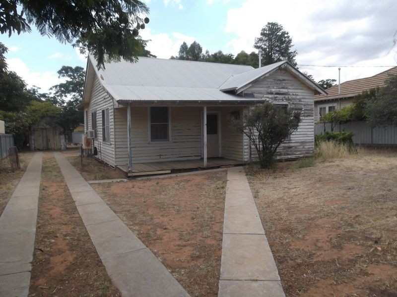 24 Chisholm Street, Swan Hill VIC 3585