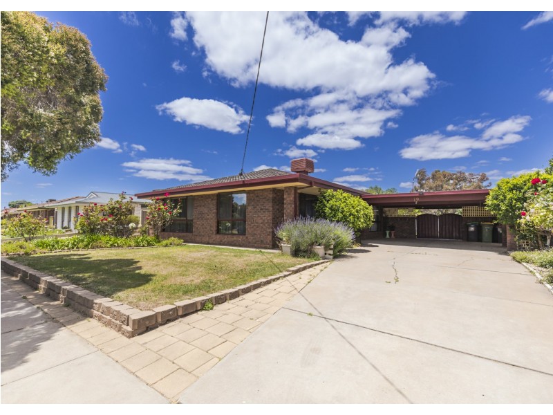 19 Byrnes Street, Swan Hill VIC 3585