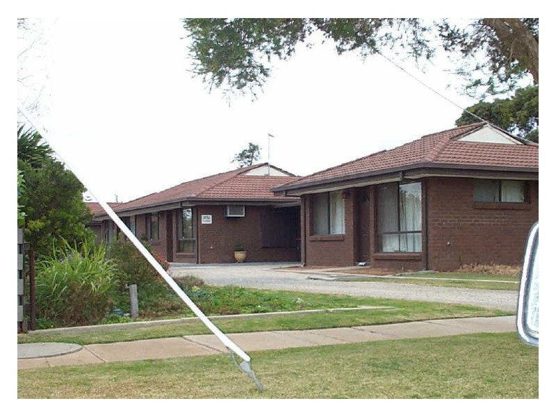 3/5 White Street, Swan Hill VIC 3585
