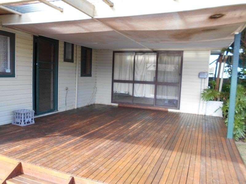 94 Stradbroke Avenue, Swan Hill VIC 3585